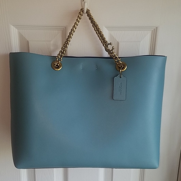 Signature Coach Tote Bag - Picture 2 of 13